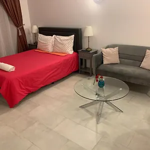Lovely Studio Saint Jean Cachan, 20 Minutes From Luxembourg Gardens On Rer B And 350 M From Bagneux Rer B Apartamento Cachan