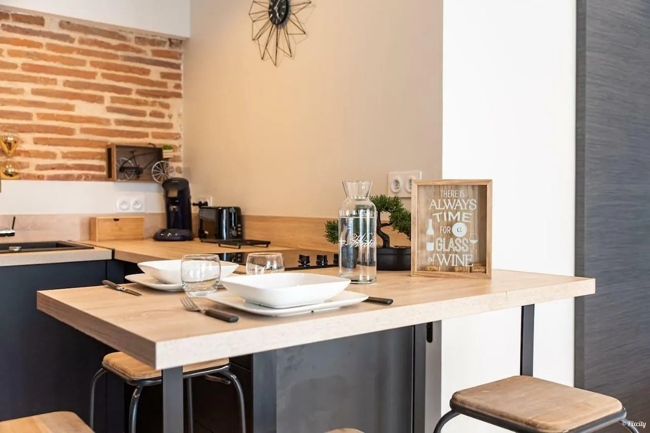Immeuble Hyper Centre Apartment Montauban 0*,  France